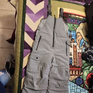 LL Bean L.L. Bean kids ski pants snow bibs gray size 8 Grow cuffs-lightly used